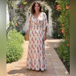 Bohemian revival  Me2Magic White Red Paisley Print Maxi Dress M